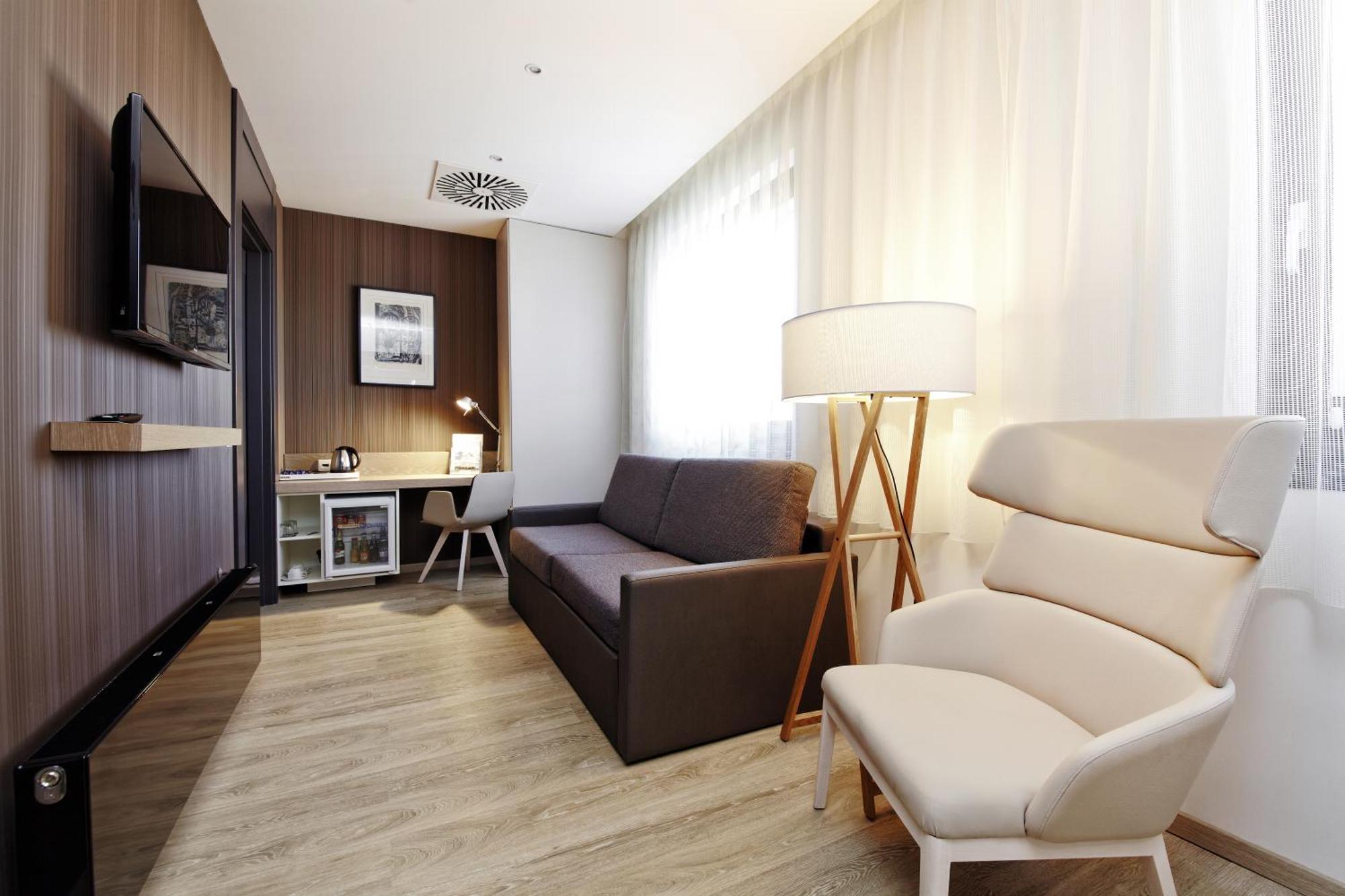 Occidental Praha — Photos 2